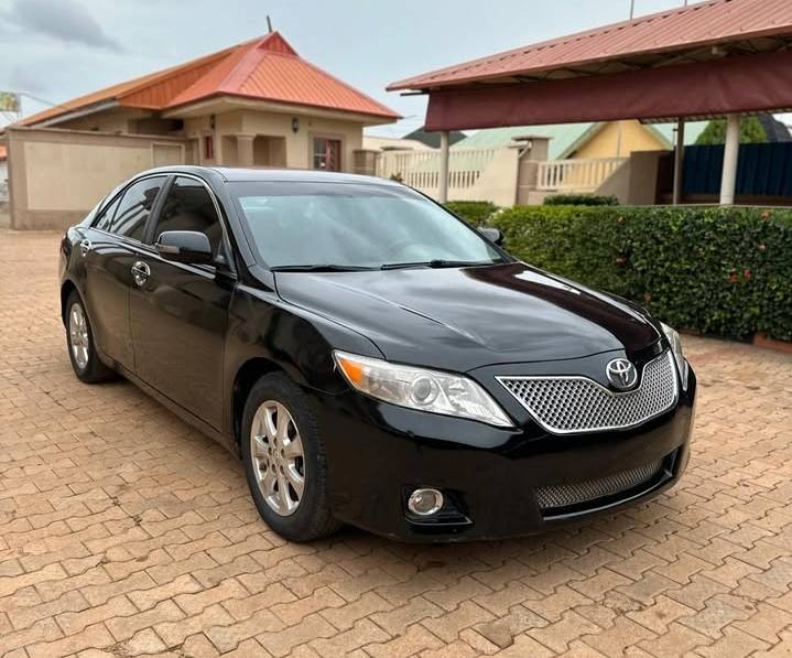 A picture of Toyota Camry 2010 model