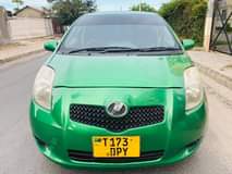 A picture of VITZ NEW MODEL DPY Year 2004 Cc 1290 Full A