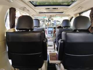 A picture of Toyota Vellfirel Alphard New Model 