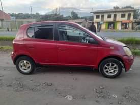 A picture of Vitz oldmodel