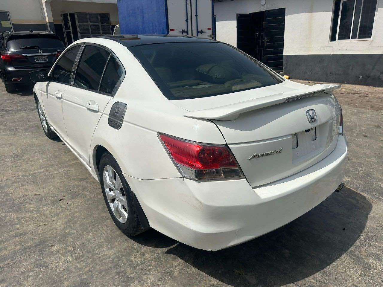 A picture of 2009 HONDA ACCORD
