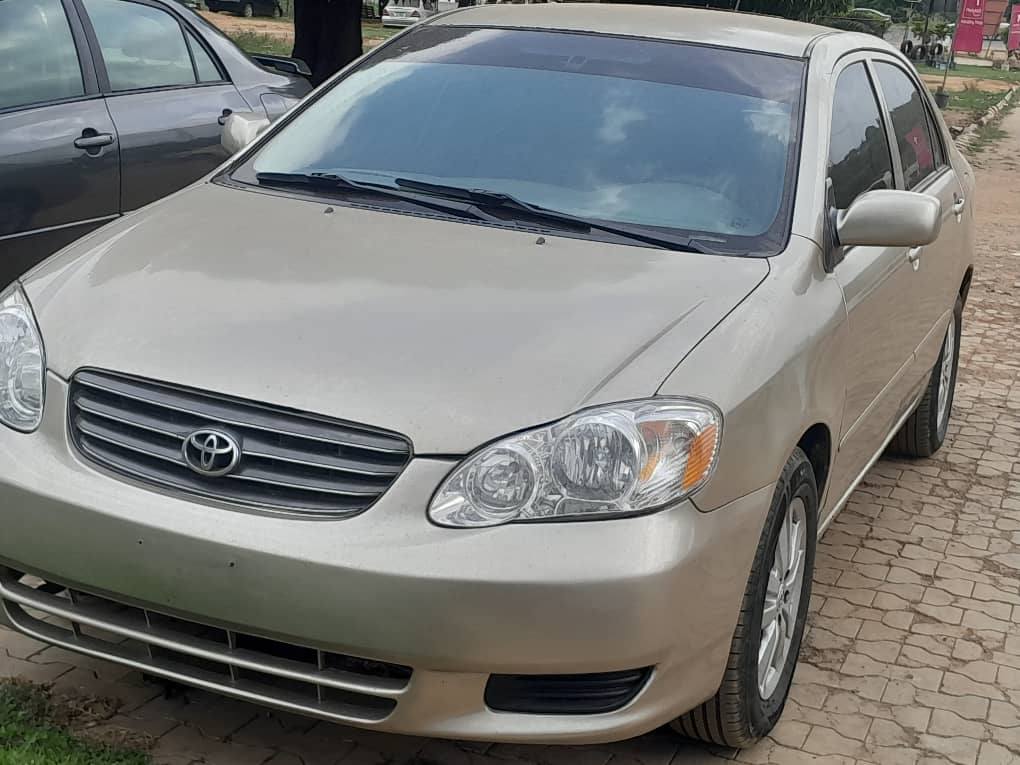 A picture of Super Clean registered 2004 Toyota Corolla le Untampared Engine Gear