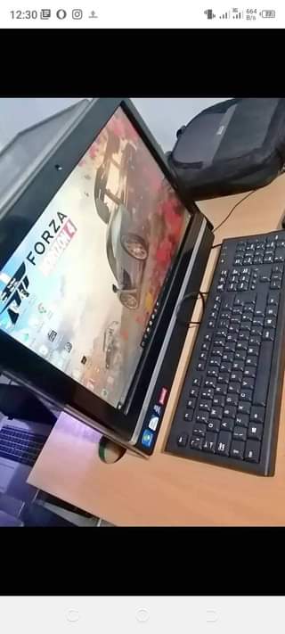 A picture of DESKTOP ALL IN ONE 165K