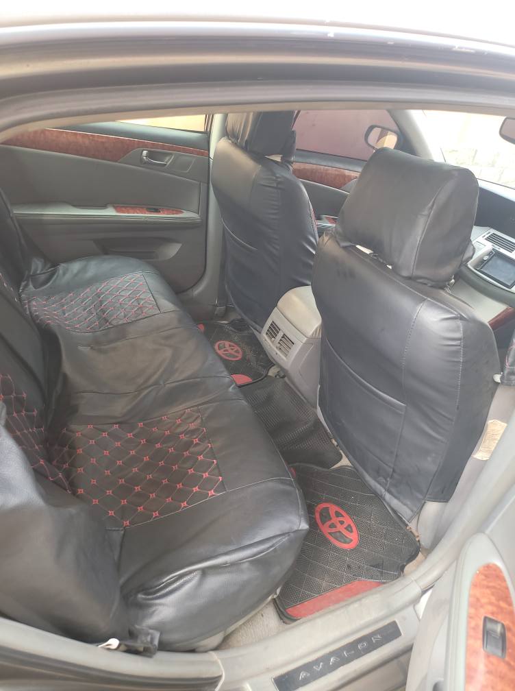A picture of Toyota avalon 2008 everything working perfect