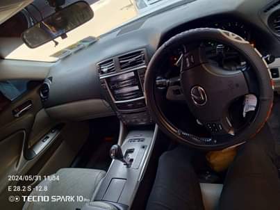 lexus