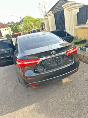 A picture of REGISTERED Make TOYOTA Model Avalon Ghost Year 2015 Condition Super