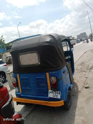 A picture of Tsh 3 500 000 tu piga 0768472525 full documents