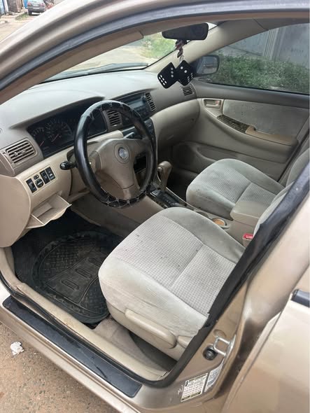 A picture of Distress2008 Toyota Corolla 09028784499