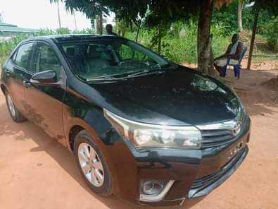 A picture of Distress sale Superclean Corolla 2015 2016 model untampered engine and