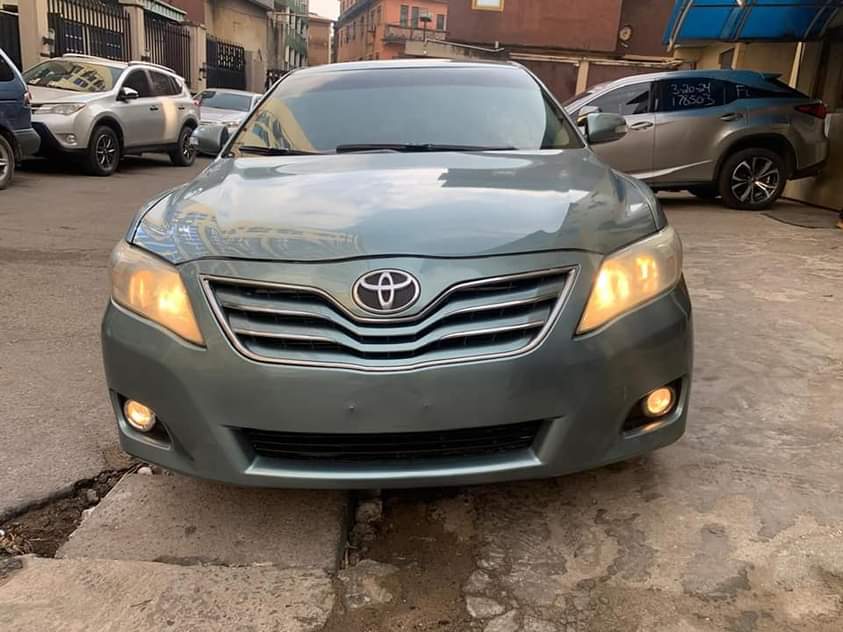 A picture of Toyota Camry 2010 model Nigeria used