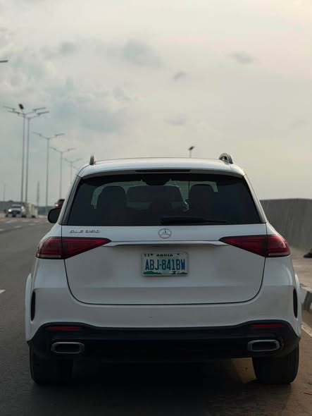 A picture of 2021 gle 350 Benz neatly used amg body 48m