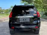 A picture of Prado 150