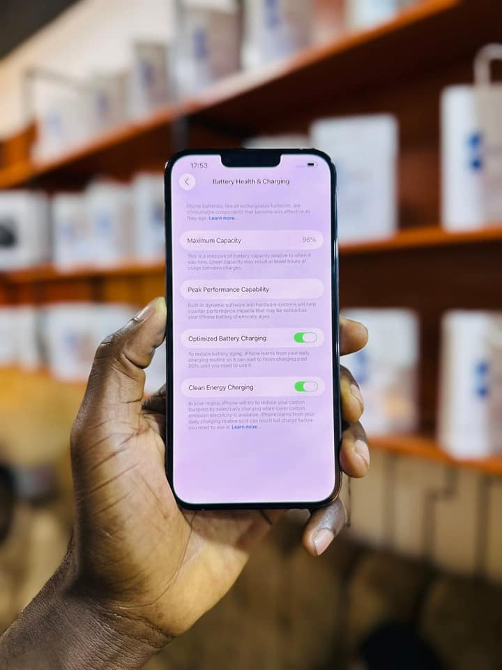 A picture of 128gb iPhone 13 Pro Max