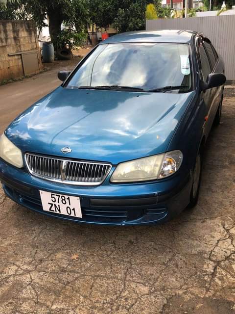 used nissan sunny