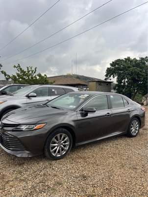 A picture of Super Clean Toyota Camry 2018 Edition