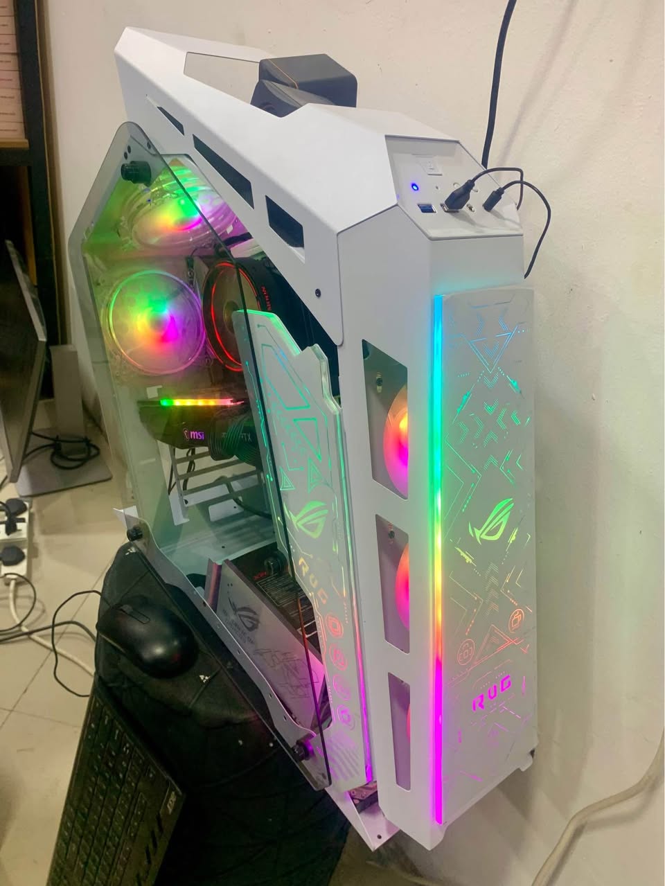 A picture of GAMING MACHINE