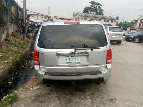 A picture of Honda pilot 09 first body not fixing anything Gbagada 08082733890