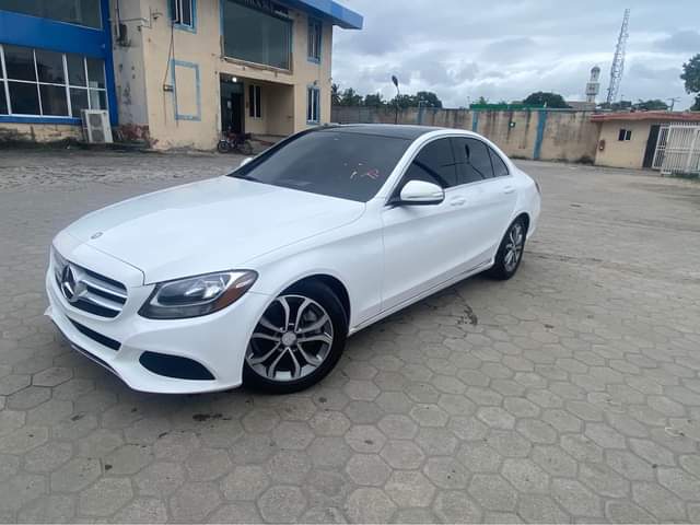 A picture of Mercedes Benz C300 Toks 2016