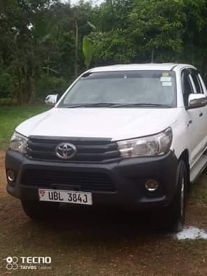 used toyota hilux
