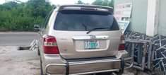 A picture of 2006 Toyota Highlander 3 seater roll