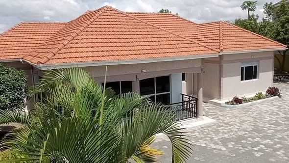 A picture of 4 bedrooms house for sale location bukooto