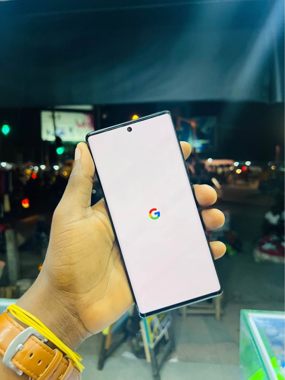 A picture of Pixel 6 pro