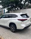 A picture of JUST IN ALERT Toyota Highlander 2020 model xle Clean title