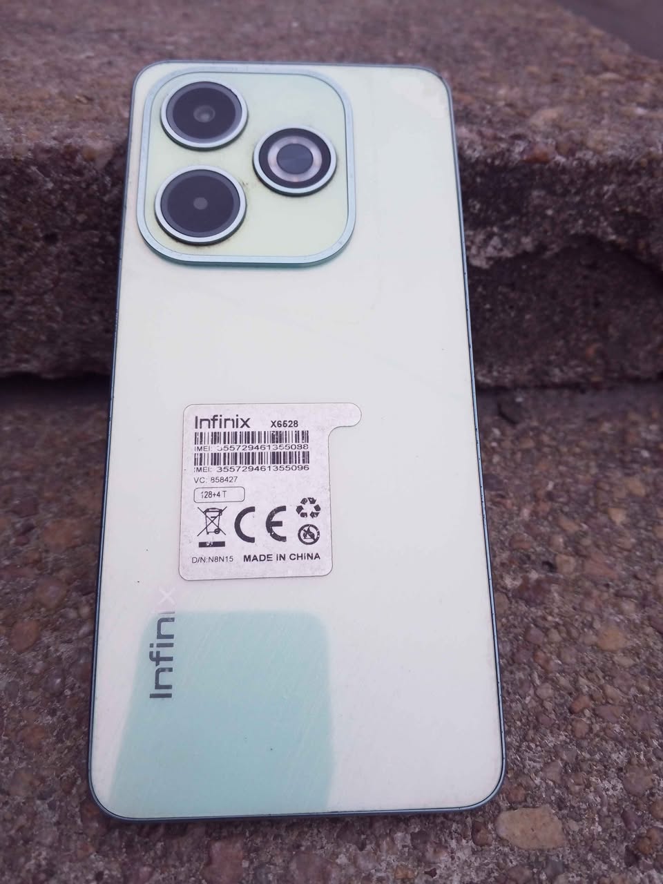 A picture of Infinix hot 40i