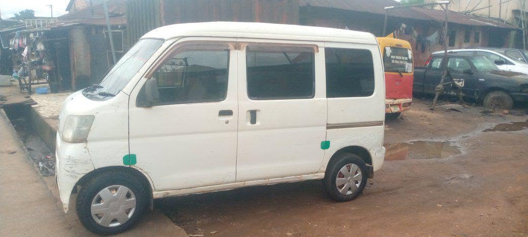 A picture of Mini bus for sale