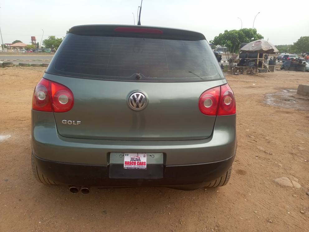 A picture of Golf 5