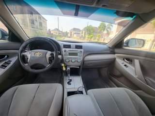 A picture of Toyota Camry 08