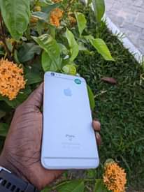 A picture of Iphone 6s