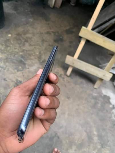 A picture of SAMSUNG GALAXY S21 ULTRA 5G