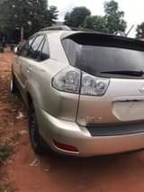 A picture of Just dropped from Whalf Direct Belgium Lexus RX330 model 2005