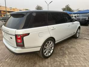 A picture of 2015 Range Rover Vouge Longwheelbase 4Months used price 48.5M Location