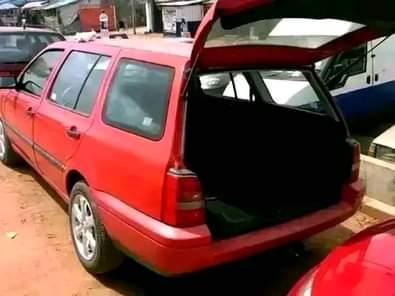 A picture of TOKONBO Golf3 wagon YEAR MODEL 2008 TRANSMISSION Automatic CONDITION Buy