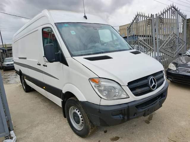 A picture of Foreign used Mercedes Benz Spinster