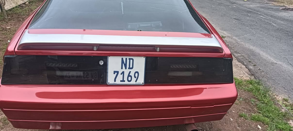 v8 cars
