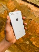 A picture of iPhone 6s 32Gb at 240k