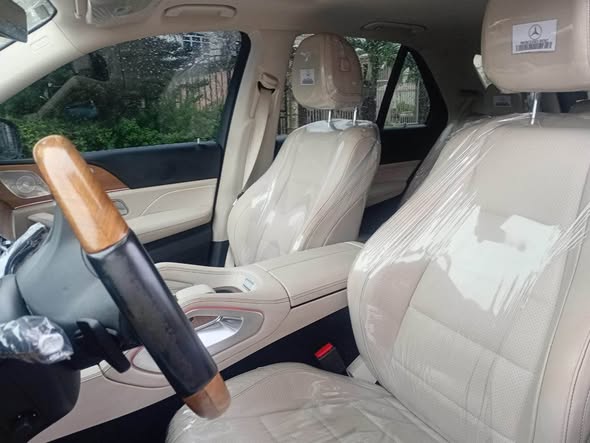 A picture of Awoof Toks 2022 gle350