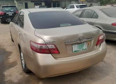 A picture of Swt sale 09 clean Toyota Camry with good engine gear