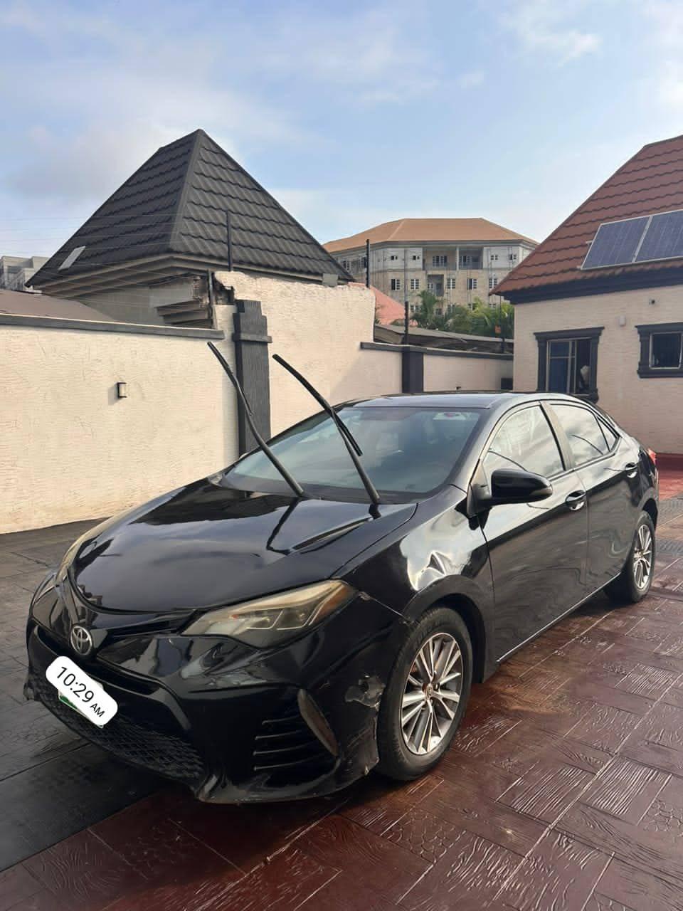 A picture of 2015 07079955578. Toyota Corolla 2015
