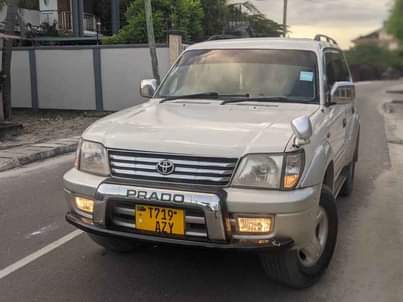 A picture of Toyota Prado namba A