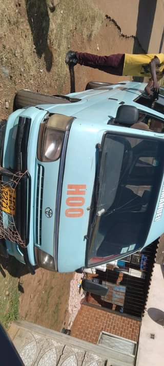 used toyota hiace
