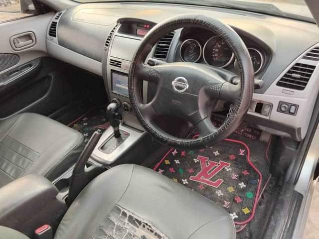 A picture of Nissan wingroad Automatic Full a c Bei ni 3.7ml Call