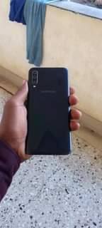 A picture of Samsung A50