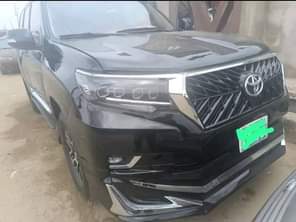 A picture of GX 470 upgraded toToyota Prado 2022 model Buy and driver
