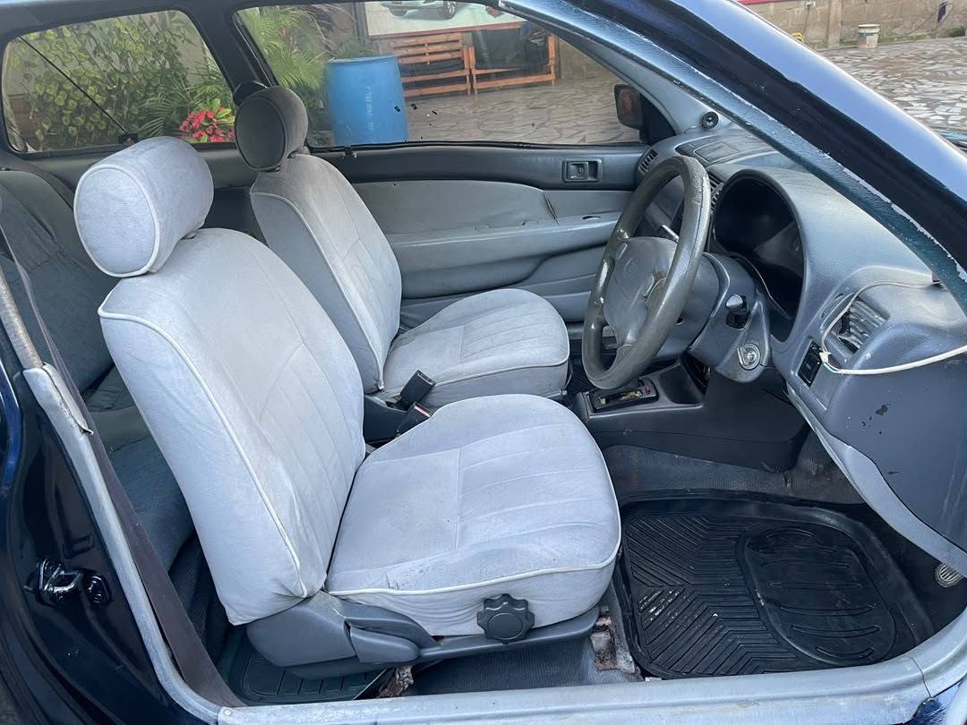 A picture of TOYOTA STARLET