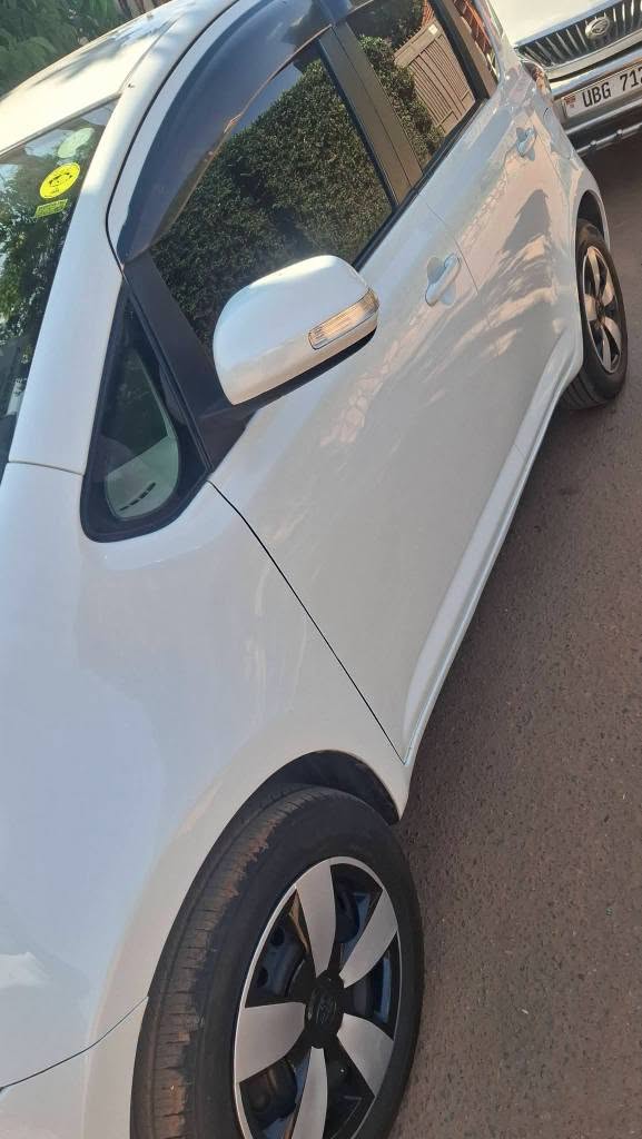 A picture of RECTIS 21M CALL 0701488581 WHATSAPP 0776417404