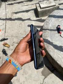 A picture of Redmi note 10